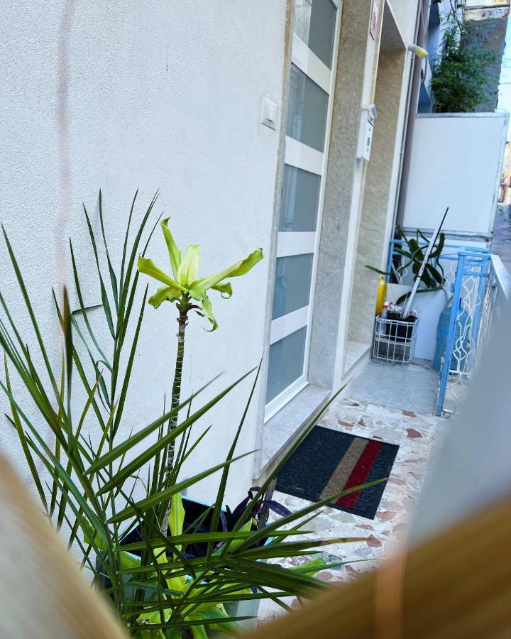Casa Vacanze Rajanzino Pozzallo Exterior photo